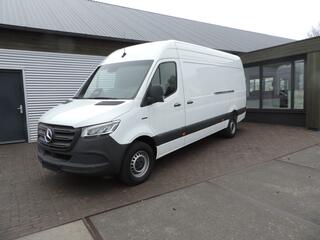 mercedes-benz-esprinter-320-l3-sele