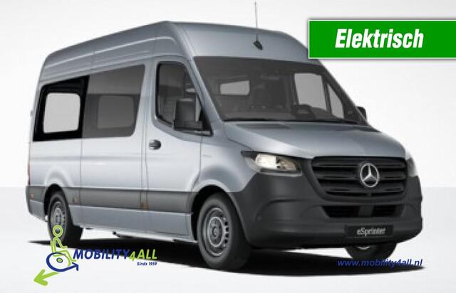 Mercedes-Benz eSprinter 4150kg versie / B-Rijbewijs / 115kw Laden / ROLSTOELBUS /