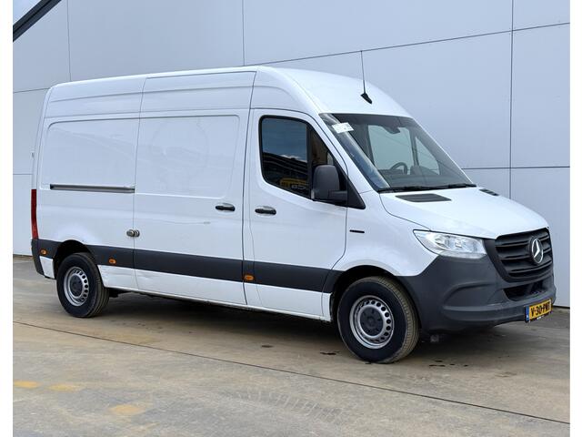 Mercedes-Benz eSprinter 312 55 kWh L2H2 168km WLTP 92,2% (SOH) L2H2 80kw Snelladen Climate Control Laadkabel Stoelverwarming