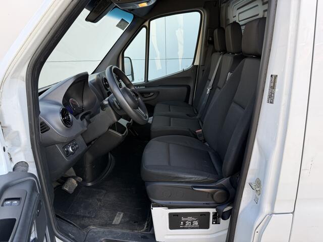 Mercedes-Benz eSprinter 312 55 kWh L2H2 168km WLTP 92,2% (SOH) L2H2 80kw Snelladen Climate Control Laadkabel Stoelverwarming