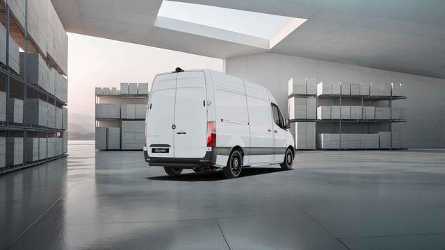 Mercedes-Benz eSprinter 320 L2 Pro 81kWh L2 H2 Snelladen 115 kWh