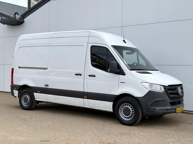 Mercedes-Benz eSprinter 312 55kWh L2H2 Elektrisch 168km WLTP 93.4% (SOH) 80kw Snelladen Climate Control Camera Stoelverwarming