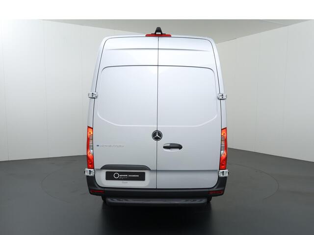 Mercedes-Benz eSprinter 314 / 414 L3 | PRO | 113 kWh | ACHTERUITRIJCAMERA | OPSTAP ACHTER | 270 ACHTERDEUREN | AIRCO | GROOT MBUX SYSTEEM | CRUISE CONTROL | STOELVERWARMING | CERTIFIED