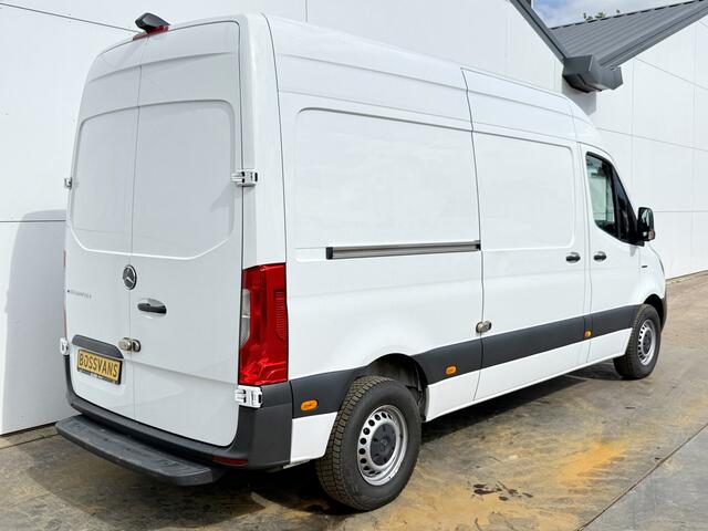 Mercedes-Benz eSprinter eSprinter 312 55kWh L2H2 Elektrisch 145km WLTP 92,5% (SOH) 80kw Snelladen Climate Control Camera