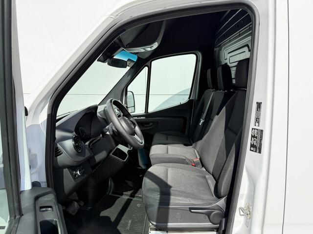 Mercedes-Benz eSprinter eSprinter 312 55kWh L2H2 Elektrisch 145km WLTP 92,5% (SOH) 80kw Snelladen Climate Control Camera