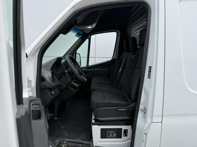 Mercedes-Benz eSprinter 312 55 kWh L2H2 Elektrisch 145km WLTP 80kw Snelladen Climate Control