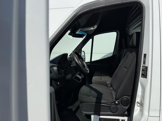 Mercedes-Benz eSprinter 312 55 kWh L2H2 Elektrisch 145km WLTP 92,5% (SOH) 80kw Snelladen Climate Control Camera