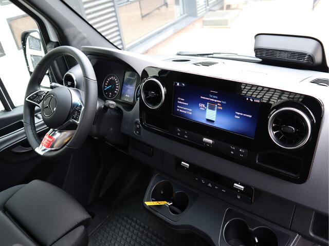 Mercedes-Benz eSprinter 320 81kWh L3 Open Laadbak 430 cm - Select - MBUX - Camera