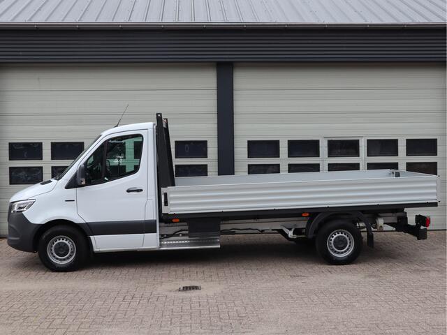 Mercedes-Benz eSprinter 320 81kWh L3 Open Laadbak 430 cm - Select - MBUX - Camera