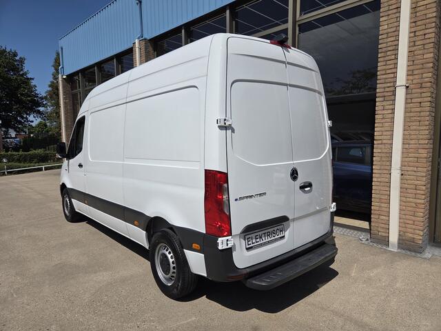 Mercedes-Benz eSprinter eSprinter L2H2 55 kWh Airco Achteruitrijcamera 270 gr doordraai deuren