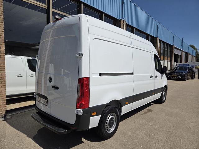 Mercedes-Benz eSprinter eSprinter L2H2 55 kWh Airco Achteruitrijcamera 270 gr doordraai deuren