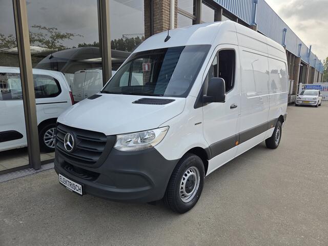 Mercedes-Benz eSprinter eSprinter L2H2 55 kWh Airco Achteruitrijcamera 270 gr doordraai deuren