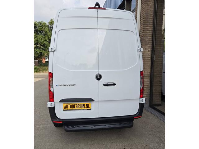 Mercedes-Benz eSprinter eSprinter L2H2 55 kWh Airco Achteruitrijcamera 270 gr doordraai deuren