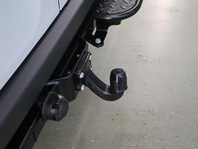 Mercedes-Benz eSprinter 314 L2 H2 PRO | 56 kWh | 100% elektrisch | Parkeerpakket met achteruitrijcamera | 2000kg Trekhaak | 115Kw/u DC Snelladen | Smartphone integratie pakket | Carplay | Camera | Comfort bestuurdersstoel |