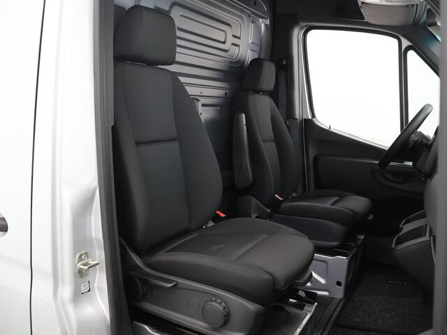 Mercedes-Benz eSprinter L2 H2 | 55 kWh | 141 KM WLTP | 2-ZITS | PARKEERCAMERA | STOELVERWARMING | CERTIFIED