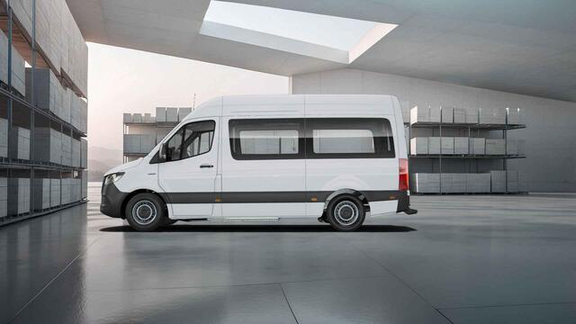Mercedes-Benz eSprinter 314 L2 H2 RWD PRO 81kWh | Rolstoel ombouw | 115 kw Snelladen | Cruise-Controle | Achteruitrijcamera |