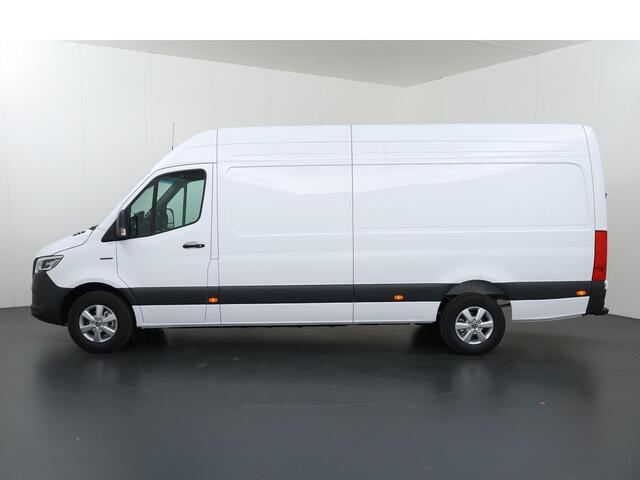 Mercedes-Benz eSprinter 314 / 414 L3 Pro 113 kWh 4250 GVW | LM Velgen | Trekhaak | 2-zits | Stoelverwarming | Betimmering | Parkeercamera | Certified