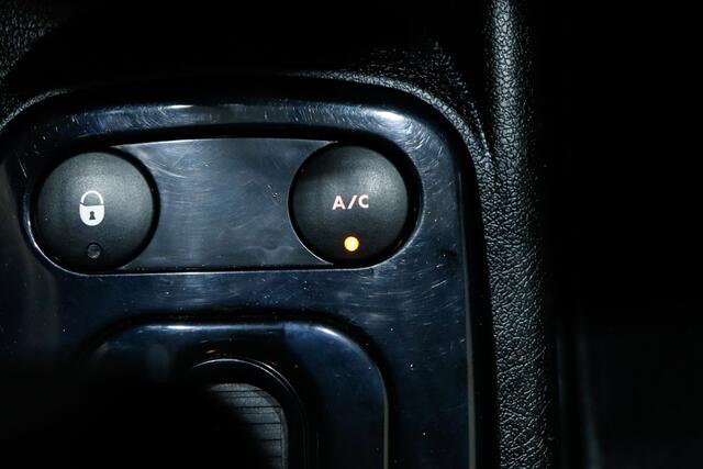 Microcar M.GO Premium DCI Stille motor / Airco