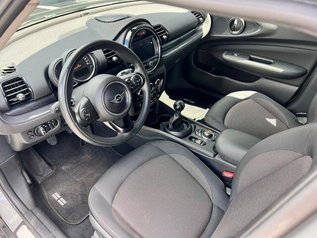 Mini CLUBMAN 1.5 One Pepper Serious Business / Pdc achter / Navi / Stoelverw.
