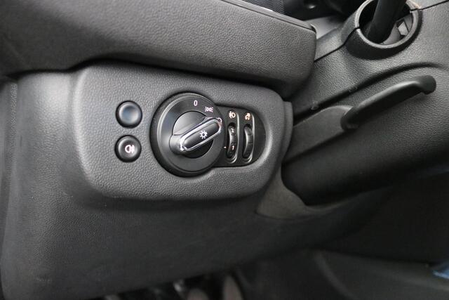 Mini CLUBMAN Mini 1.5 One Business Navi, NAP, NL AUTO, Dealer onderhouden!