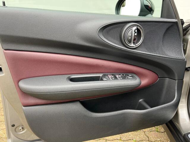 Mini CLUBMAN 1.5 Business, NL auto, dealer onderhouden, in nieuwstaat!