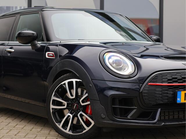 Mini CLUBMAN Mini 2.0 JCW ALL4 306PK *ACC*H/K*Pano*Leder*LED*