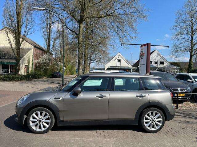 Mini CLUBMAN 1.5 Cooper Business / NAVI / AIRCO / CRUISE CTR. / LMV 17