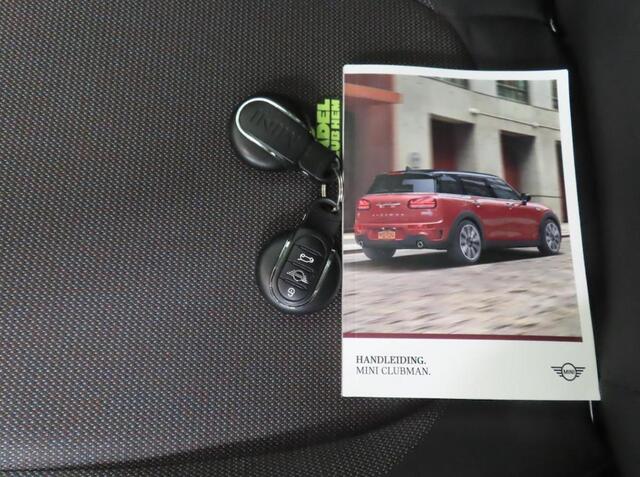 Mini CLUBMAN Mini 1.5 One Chili (102 PK) Keurig-Onderh. BOVAG-Garantie. NL-Auto. Navigatie/Apple-Carplay/Android-Auto, Cruisecontrol, Keyless-Entry/Start, Parkeersensoren, Bluetooth, Lm-Velgen-17Inch, Privacy-Glas