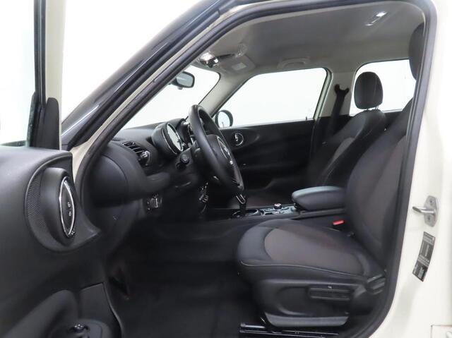 Mini CLUBMAN Mini 1.5 One Chili (102 PK) Keurig-Onderh. BOVAG-Garantie. NL-Auto. Navigatie/Apple-Carplay/Android-Auto, Cruisecontrol, Keyless-Entry/Start, Parkeersensoren, Bluetooth, Lm-Velgen-17Inch, Privacy-Glas