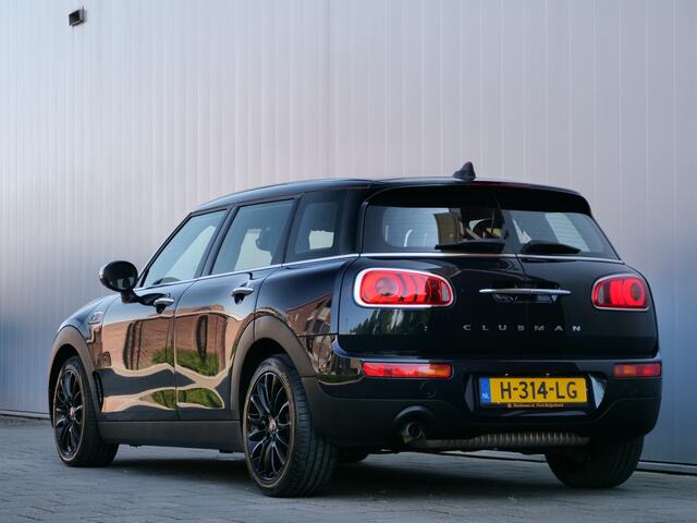 Mini CLUBMAN Mini 1.5 One 102pk Salt Automaat Apple Carplay / Navigatie / Cruise Control