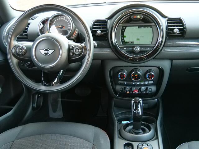 Mini CLUBMAN Mini 1.5 One 102pk Salt Automaat Apple Carplay / Navigatie / Cruise Control