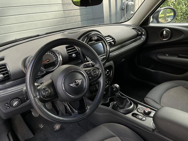 Mini CLUBMAN 1.5 One Chili Serious Business - Led - Stoelverwarming -