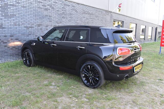 Mini CLUBMAN Mini 1.5 One Chili Serious Business Navigatie Keyless-go Cruise