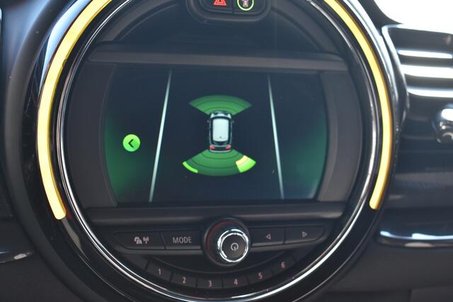 Mini CLUBMAN Mini 1.5 One Chili Serious Business Navigatie Keyless-go Cruise