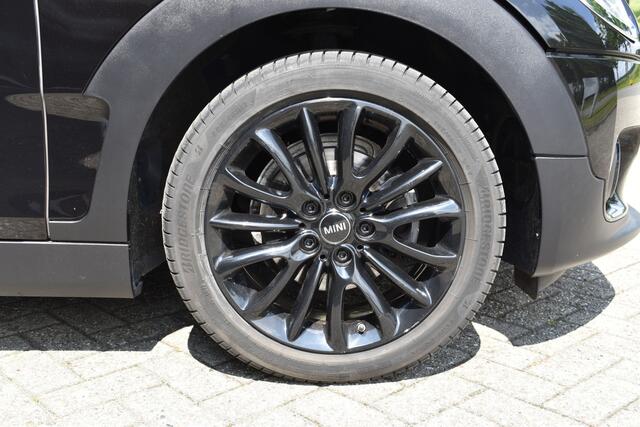 Mini CLUBMAN Mini 1.5 One Pepper Serious Business / Cruise control / Parkeersensoren / Keyless
