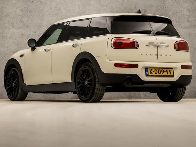 Mini CLUBMAN Mini 1.5 One Pepper Sport Automaat (NAVIGATIE, CLIMATE, STOELVERWARMING, GETINT GLAS, SPORTSTOELEN, CRUISE, PARKEERSENSOREN, NIEUWSTAAT)