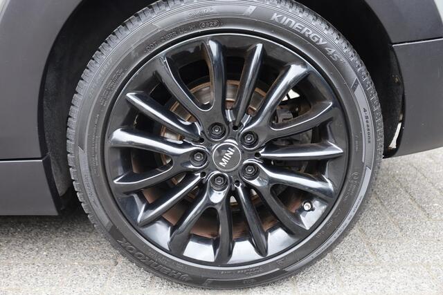Mini CLUBMAN Mini 1.5 One D Chili CARPLAY RUIT/STOELVERW DAB CRUISE CLIMA NAVI 2XPDC 17''LMV DUO-TONE ZWARTE-HEMEL