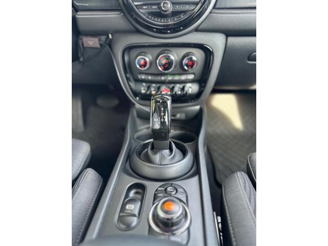 Mini CLUBMAN Mini 1.5 One Chili | Carplay | Automaat |NWE Service & APK |