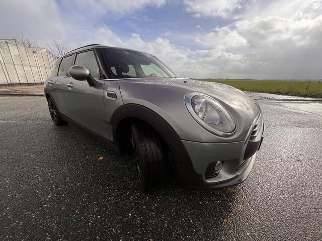 Mini CLUBMAN Mini 1.5 One Salt Business Editie | SCHUIF/KANTELDAK | NAVI | PDC | CLIMATE CONTROL | LMV 17'' | STOELVERWARMING | KEYLESS | BLUETOOTH