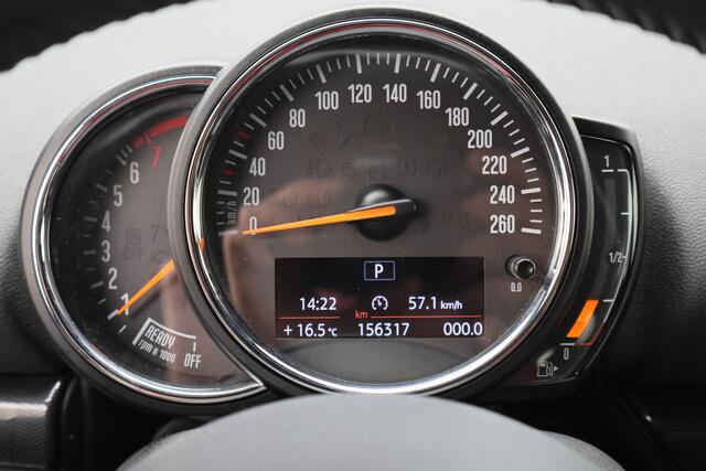 Mini CLUBMAN Mini 1.5 One Business Edition Automaat Navigatie, Climate, Cruise, PDC, 17"