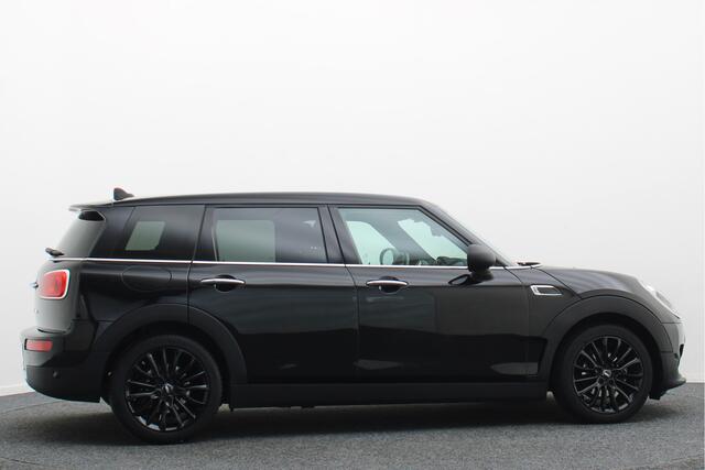 Mini CLUBMAN Mini 1.5 One Business Edition Automaat Navigatie, Climate, Cruise, PDC, 17"