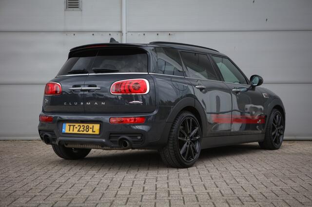 Mini CLUBMAN Mini 2.0 JCW ALL4 Chili | Pano |