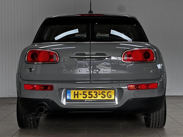 Mini CLUBMAN 1.5 One Pepper/ 17'' LMV/ Stoelverw./ Keyless/ Clima/ Cruise/ Elek. pakket/ Isofix/ Bluetooth/ Armsteun/ Multi. LEDER. Stuur/ Mistl./ PDC/ Chroom/ LED Dagrijverl.