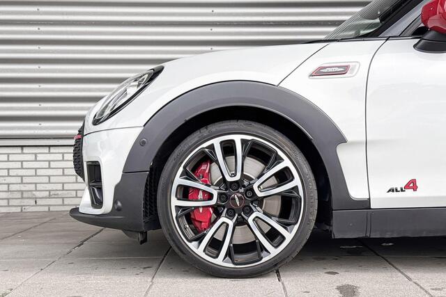 Mini CLUBMAN 2.0 JCW ALL4 Chili