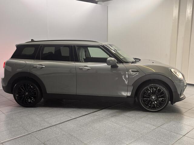 Mini CLUBMAN 1.5 One Chili Serious Business Navigatie, Applecarpl./Andr. Auto, Climate/Cruise Control