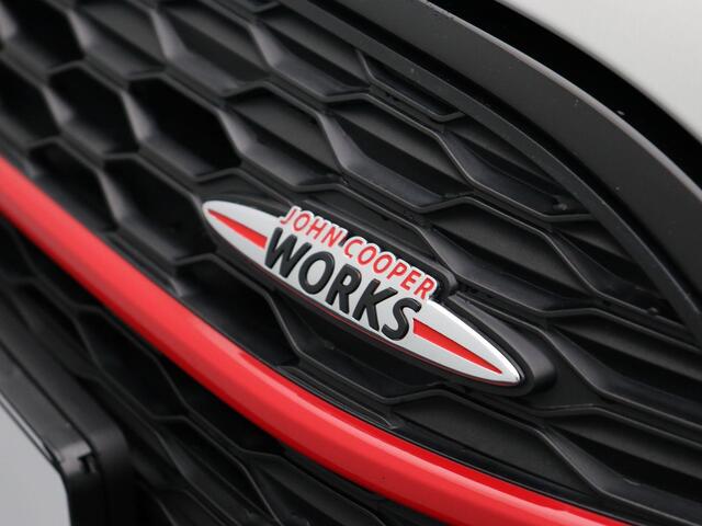 Mini CLUBMAN JCW ALL4 Chili + Panoramadak + Harman Kardon + 19''