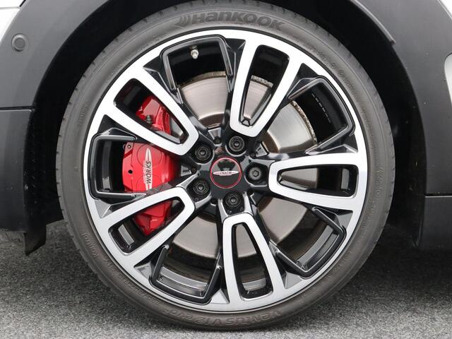 Mini CLUBMAN JCW ALL4 Chili + Panoramadak + Harman Kardon + 19''