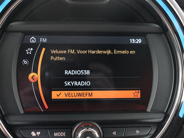 Mini CLUBMAN 1.5 One Salt | Cruise control | Navigatie | Bluetooth | Climate control | NAP 88.741km. | 16" velgen