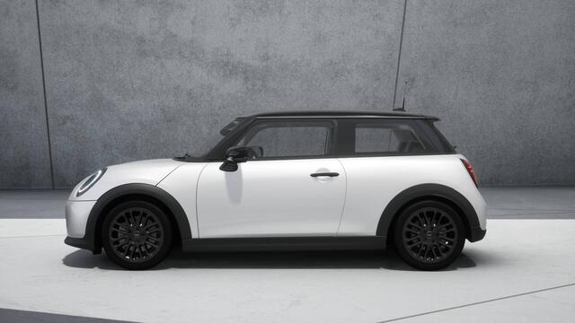 Mini COOPER Hatchback C Classic Automaat / LED / Comfort Access / Head-Up / Parking Assistant / Stoelverwarming / Driving Assistant