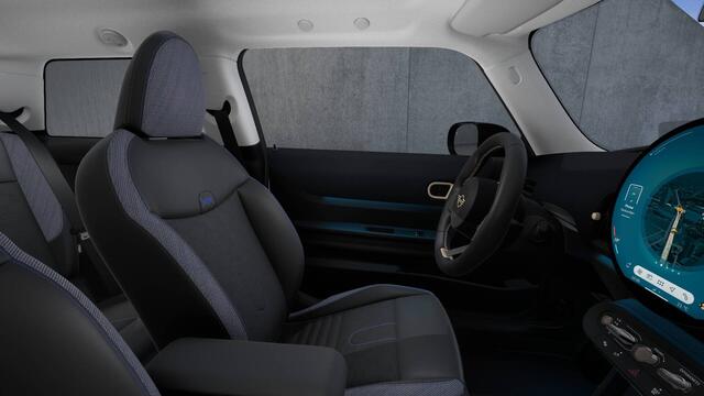 Mini COOPER Hatchback C Classic Automaat / LED / Comfort Access / Head-Up / Parking Assistant / Stoelverwarming / Driving Assistant